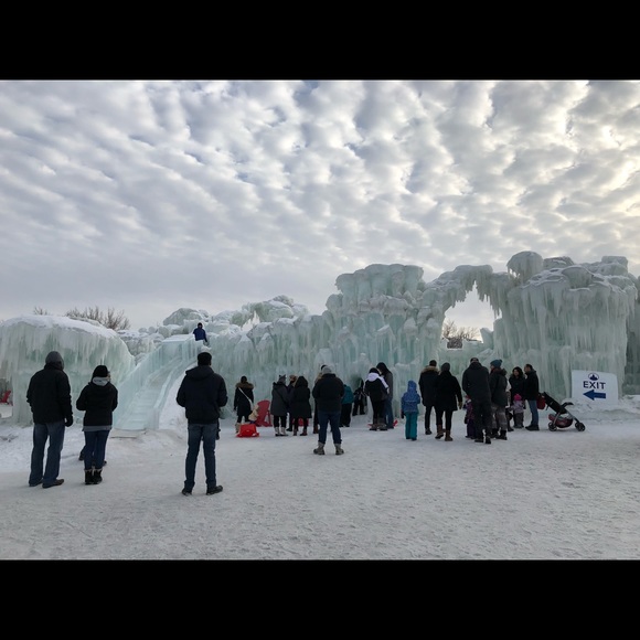 Meet your Posher, Jennifer - Picture 5 of 8